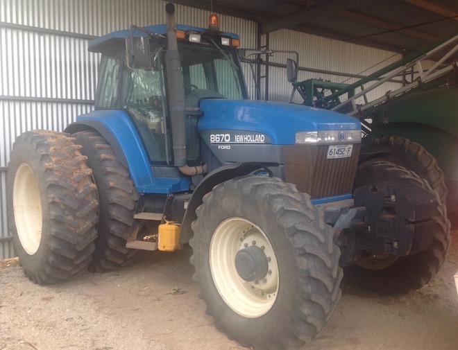 New Holland 8670 Tractor For Sale Machinery & Equipment